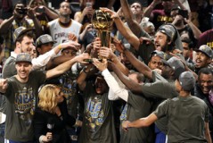 杜兰特VS伯德：篮球对决得分与防守篮板全方位对比