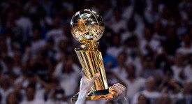 东契奇八强战对决意大利队：三双数据能否再创辉煌？